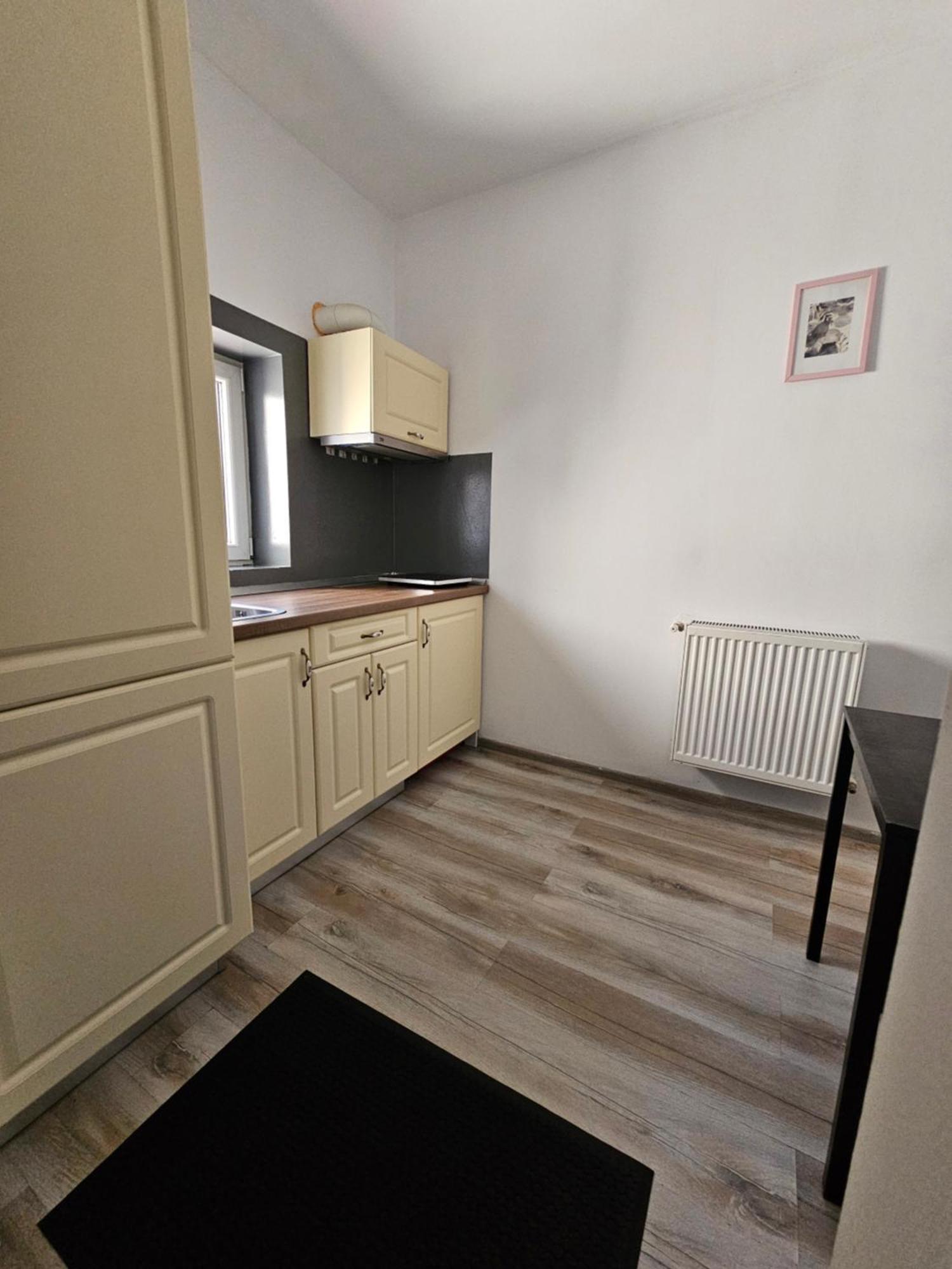 Color Apartments Old Town Center Bucureşti Ngoại thất bức ảnh