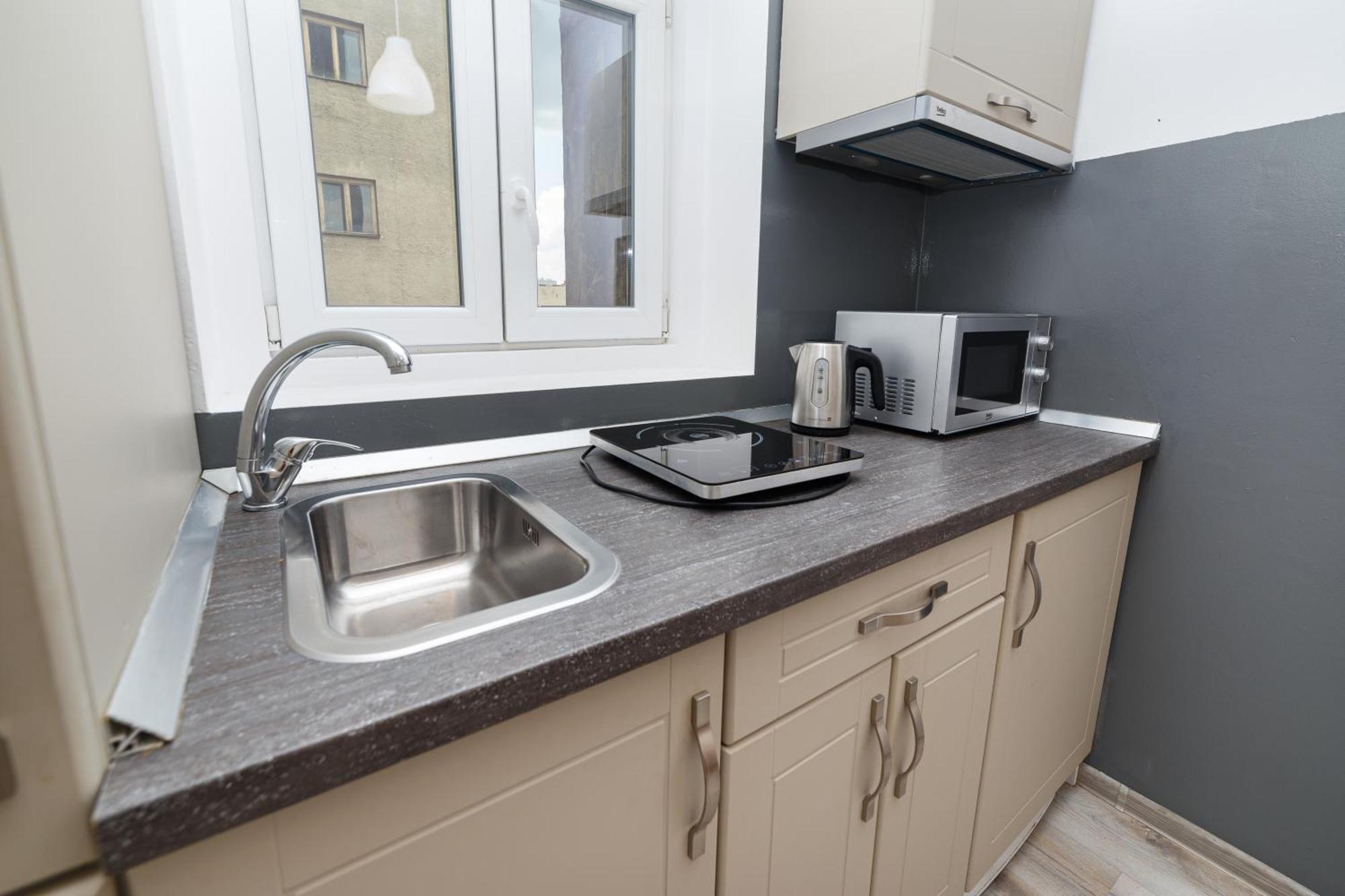 Color Apartments Old Town Center Bucureşti Ngoại thất bức ảnh