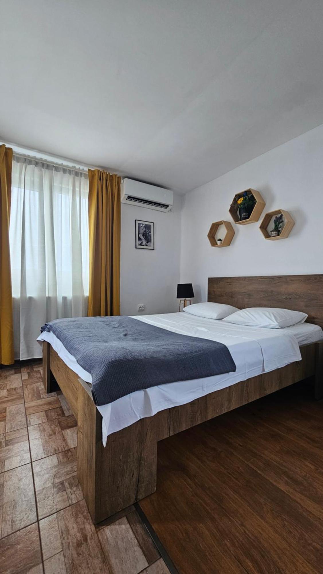 Color Apartments Old Town Center Bucureşti Ngoại thất bức ảnh