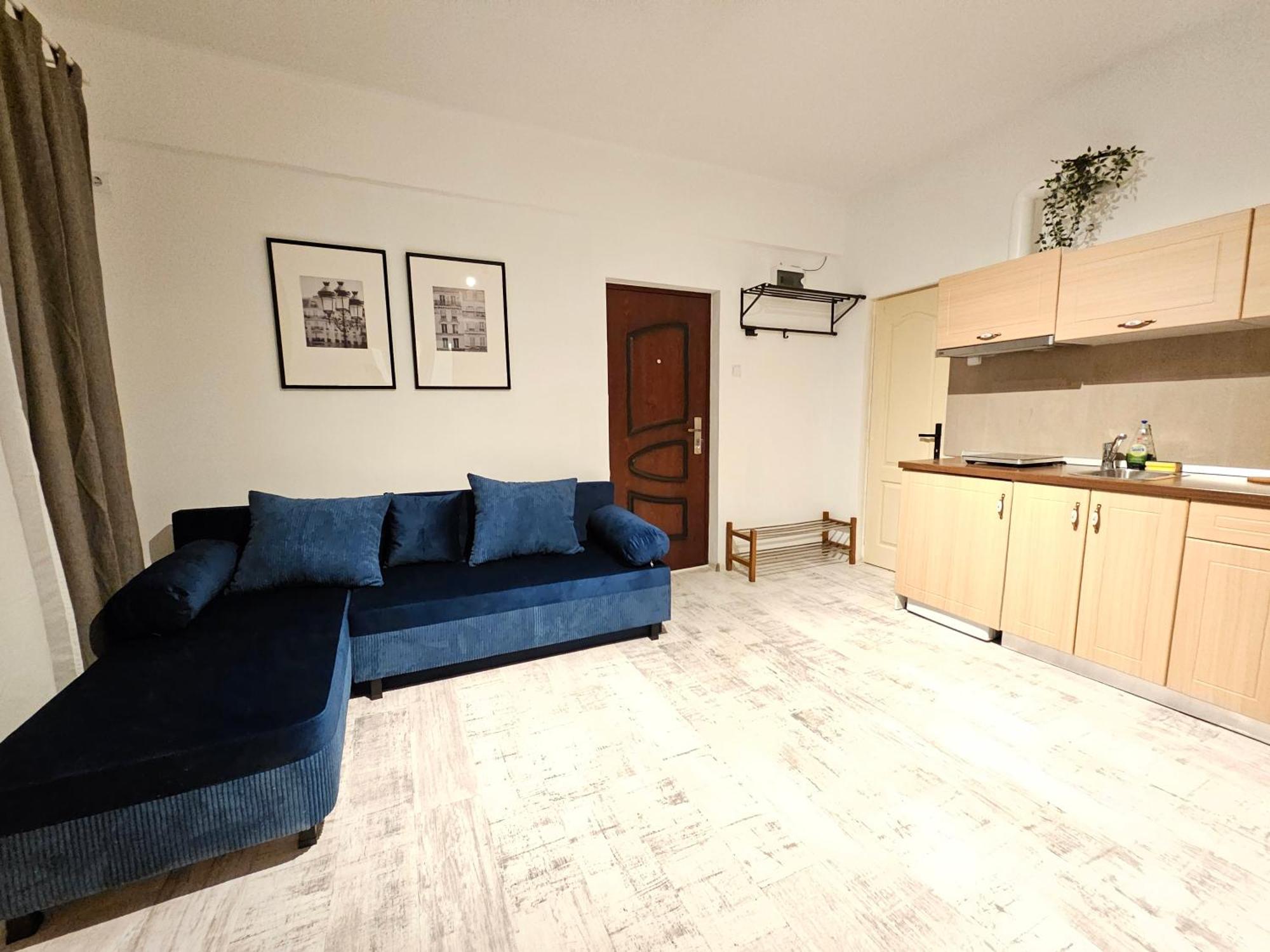 Color Apartments Old Town Center Bucureşti Ngoại thất bức ảnh
