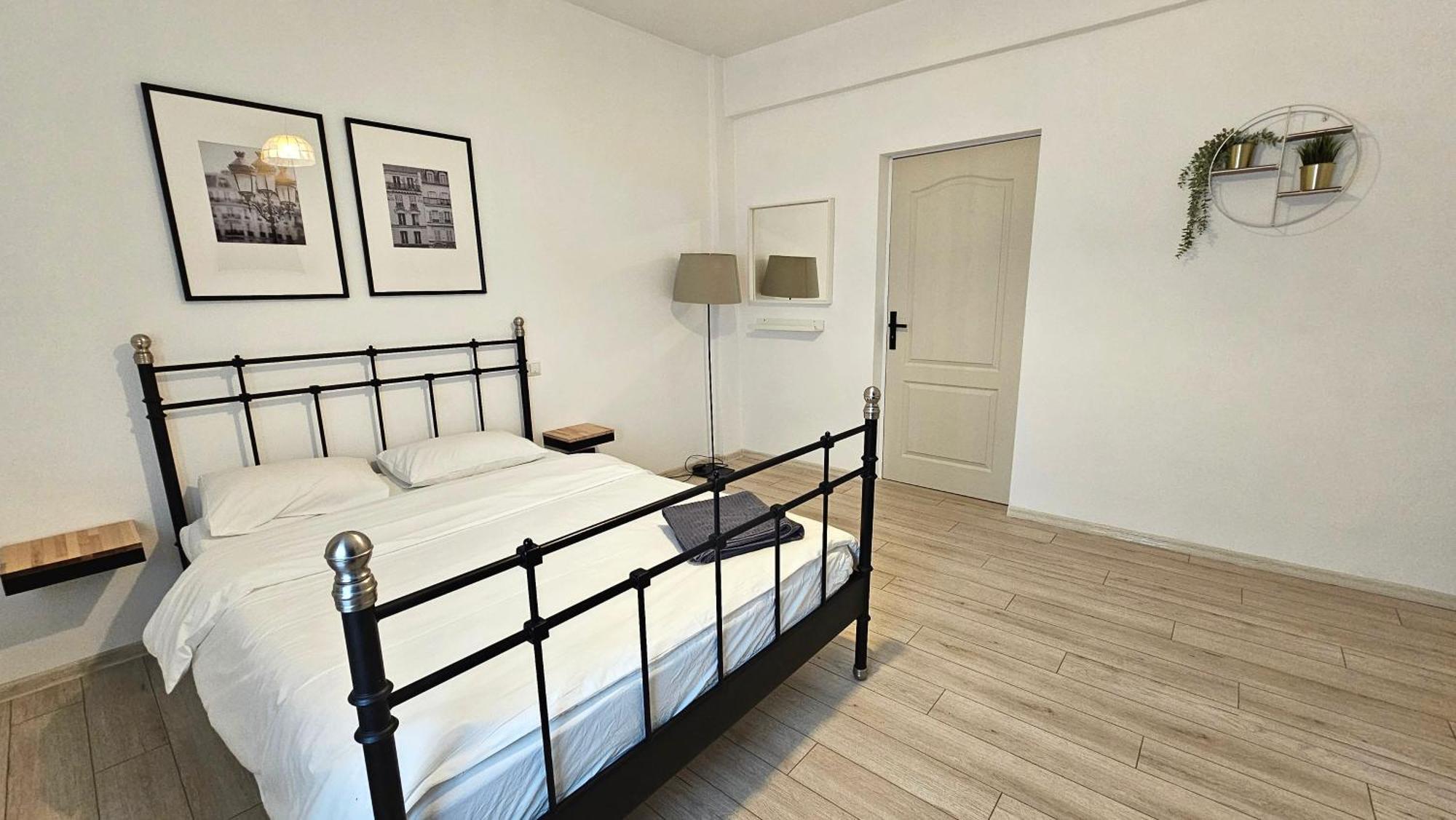 Color Apartments Old Town Center Bucureşti Ngoại thất bức ảnh