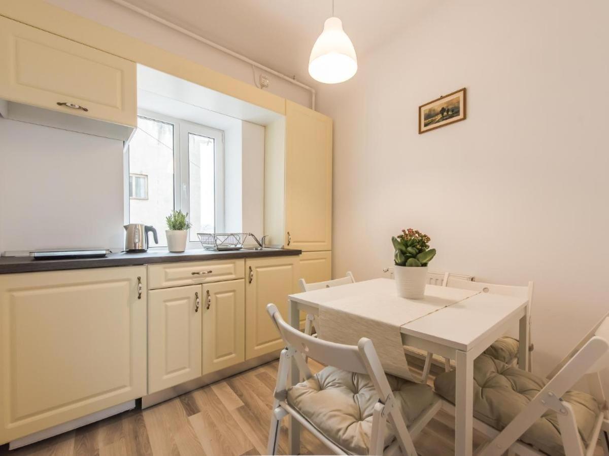 Color Apartments Old Town Center Bucureşti Ngoại thất bức ảnh